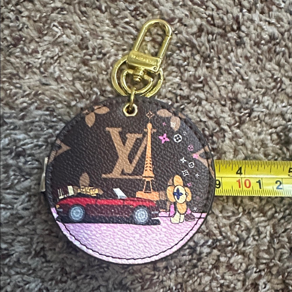 NWOT BAG CHARM